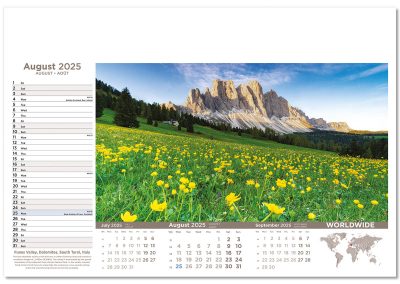 110915-worldwide-wall-calendar-august